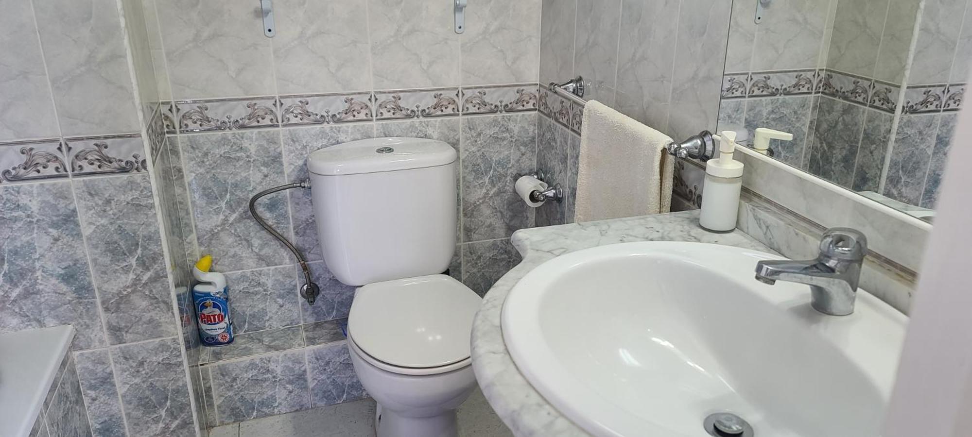 베날마데나코스타 Acuario Shared Flat Piso Compartido Est Partage الشقة مشتركة 아파트 외부 사진